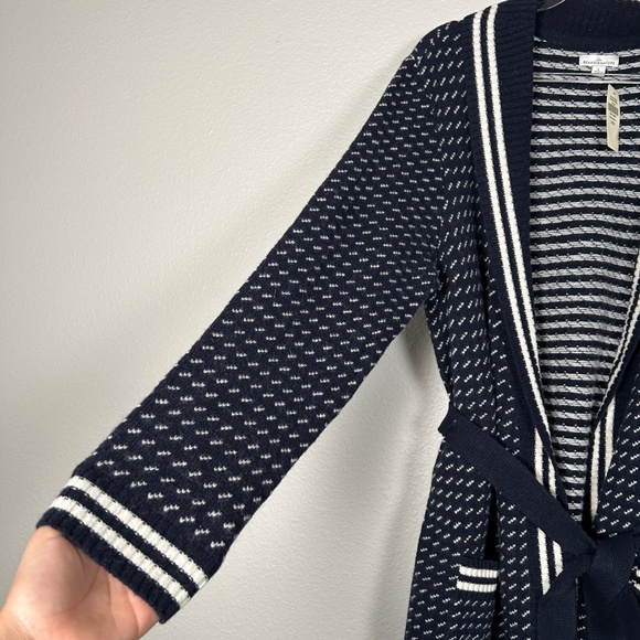 LL Bean women size L signature wool blend long cardigan navy white belted NEW - Picture 4 of 15